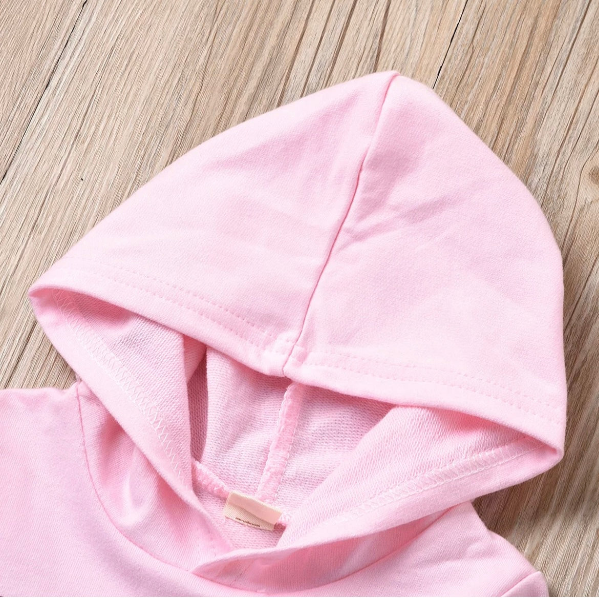 Close-up of the soft fabric and trendy design of the “Moms Mini Me Hoodie,” highlighting its quality and comfort.