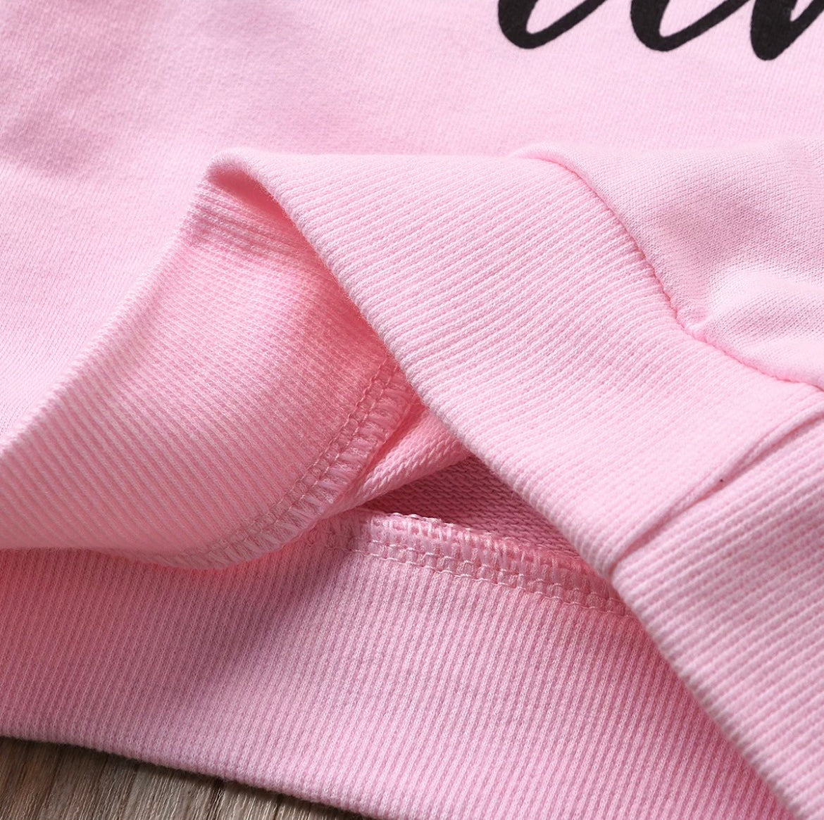  Detailed view of the hem and stitching of the “Moms Mini Me Hoodie,” emphasizing durability and style for everyday wear.